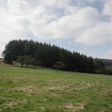 Erdgeschosswohnung In Ruhiger Lage *