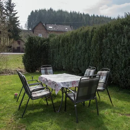 Erdgeschosswohnung In Ruhiger Lage