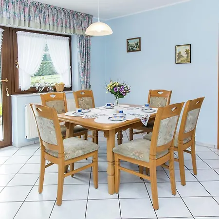 Lovely Mansion In With Terrace Ferienhaus Lirstal