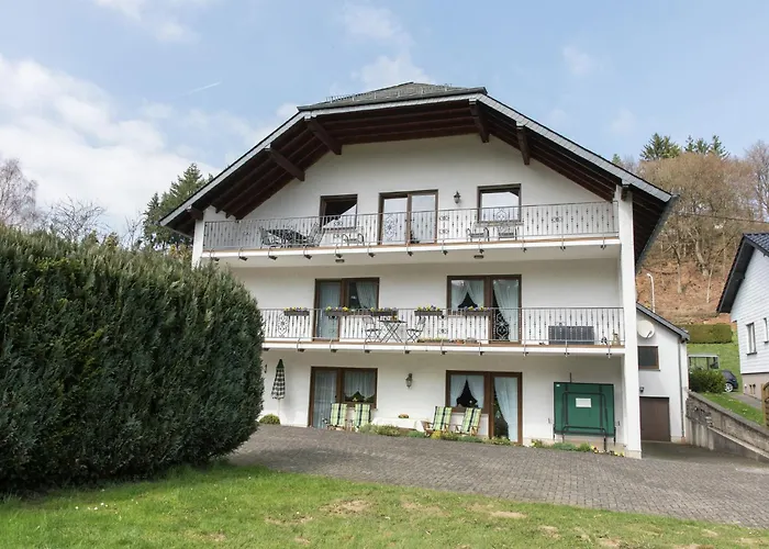 Erdgeschosswohnung In Ruhiger Lage * Lirstal