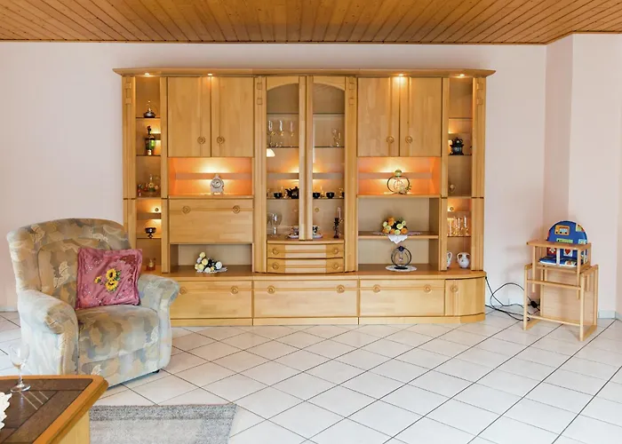 Erdgeschosswohnung In Ruhiger Lage *